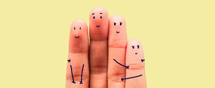 Expresiones idiomáticas con «dedos»